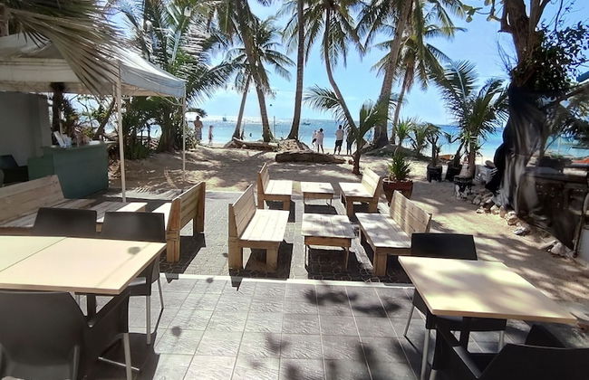 Castle Rock Boracay - Foto 12