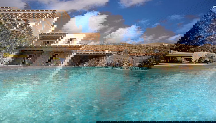 Foto 1 - Mykonian Luxury Villa Filyra with Pool