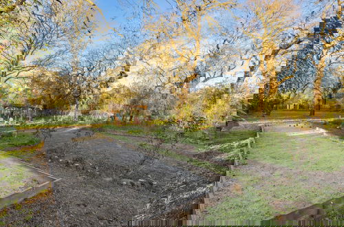 Photo 49 - Valley of the Moon by Avantstay Tranquil Escape, Large Yard w/ Hot Tub & Fire Pit