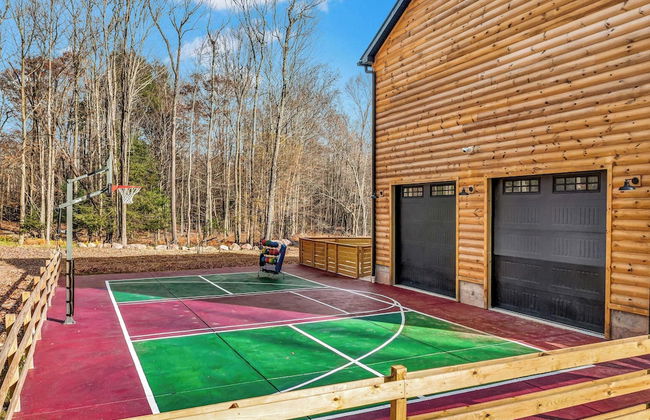 Grand Timber by Avantstay Indoor Pool, Sports Court, Game Room, & More! - Photo 71
