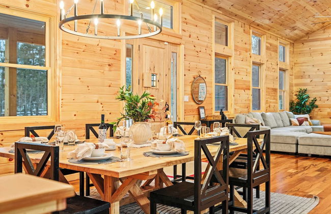 Grand Timber by Avantstay Indoor Pool, Sports Court, Game Room, & More! - Photo 19