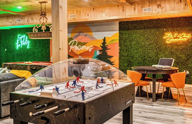 Grand Timber by Avantstay Indoor Pool, Sports Court, Game Room, & More! - Photo 40