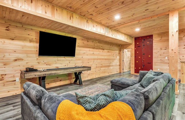 Grand Timber by Avantstay Indoor Pool, Sports Court, Game Room, & More! - Photo 37