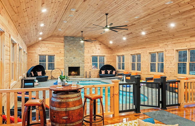 Grand Timber by Avantstay Indoor Pool, Sports Court, Game Room, & More! - Photo 11