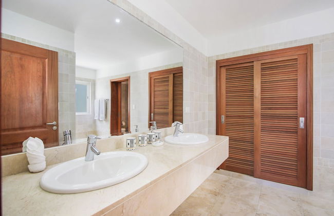 Golf Villa in Bavaro - Pool, Jacuzzi, Staff - Foto 23