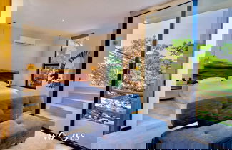 Foto 3 - Great Located Studio PH With Private Pool by Waves Management