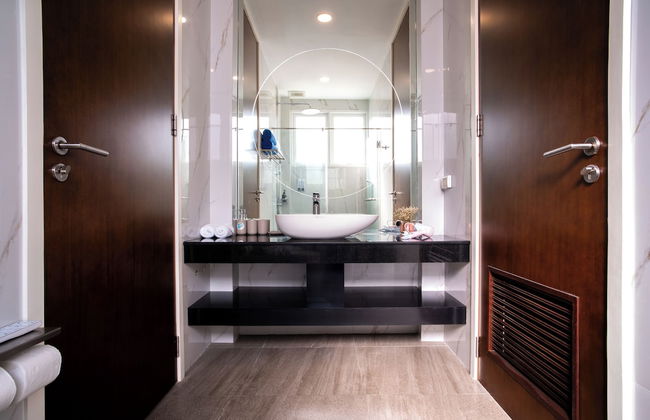 Celeste - 8BR Villa with Pool in Phuket - Photo 26