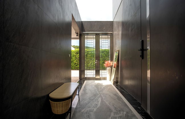 Celeste - 8BR Villa with Pool in Phuket - Photo 42
