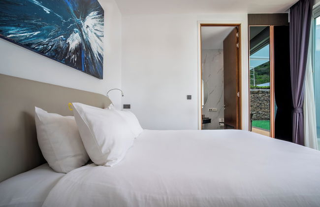 Celeste - 8BR Villa with Pool in Phuket - Photo 2