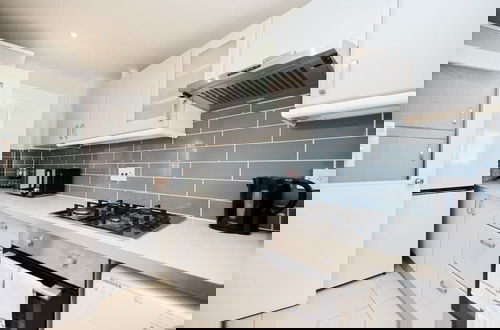 Photo 9 - The West Hampstead Base - Central 2bdr Apartment