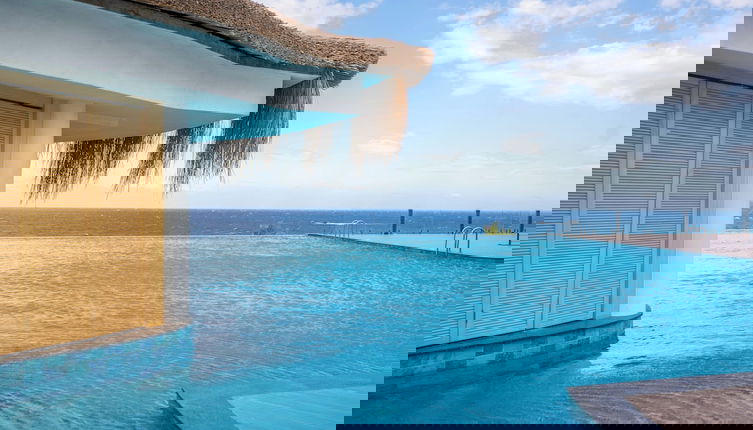 Foto 1 - Luxury Apartment With Pool and Sea View