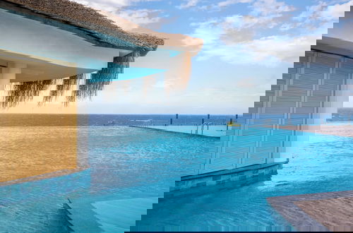 Foto 1 - Luxury Apartment With Pool and Sea View