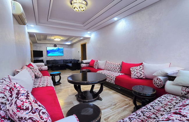 Luxor Home - Spacious & proximity to CFC - Foto 1
