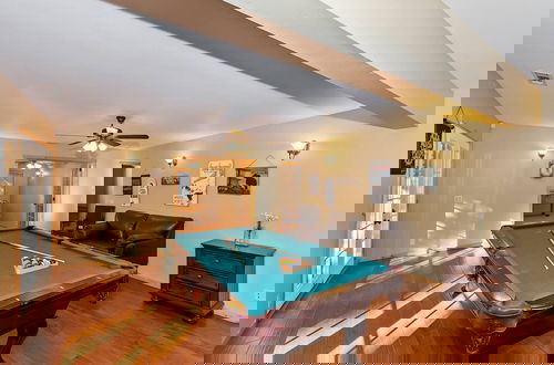 Foto 51 - Big 10 Luxury Cabin with HotTub