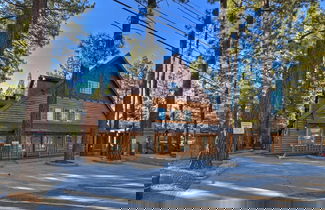 Foto 1 - Big 10 Luxury Cabin with HotTub