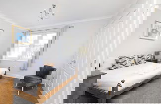 Foto 1 - Modern Flat with Free Parking