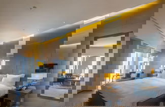 Foto 2 - Stylish 1BR nr Metro Close to Major Attractions