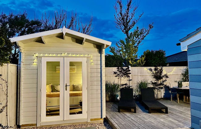 Charming Seaside Cottage - 5-min Walk to Beach - Foto 28