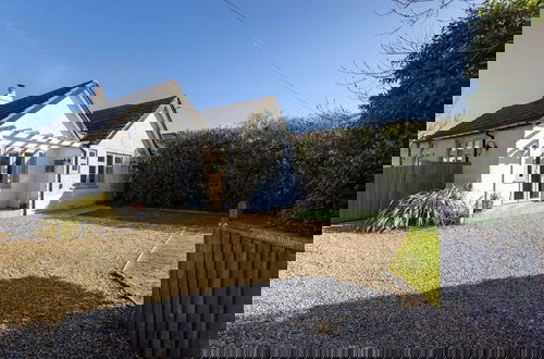 Foto 66 - Charming Seaside Cottage - 5-min Walk to Beach