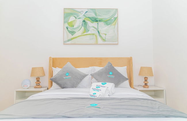 Bloomfields Stylish 1BR in Waters Edge - Photo 2