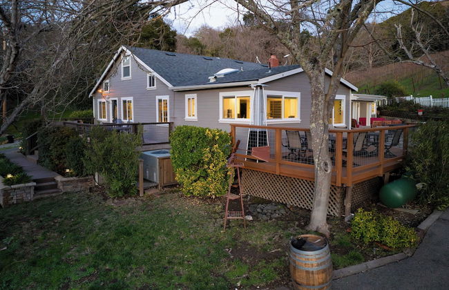 Luxury Wine Country Haven + Vineyard Views Near Top Wineries Adelaida Farmhouse - Foto 1