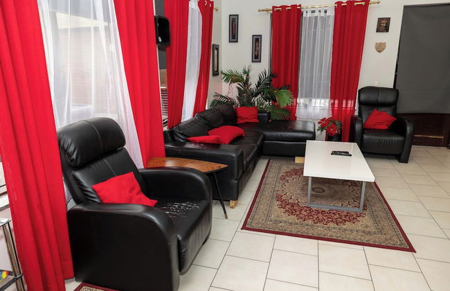 Búlandshöfði family paradise - Photo 16