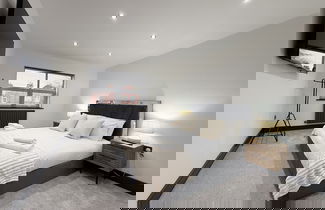 Foto 2 - Santi House