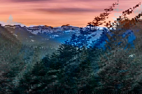 Photo 26 - Truckee Pines Retreat Game Room & Forest Views