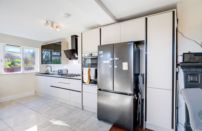 Stunning Edwardian 6 Bedroom Family Home - Foto 15