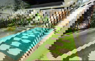 Foto 1 - La Boutique Lux's Villas Seminyak Bali