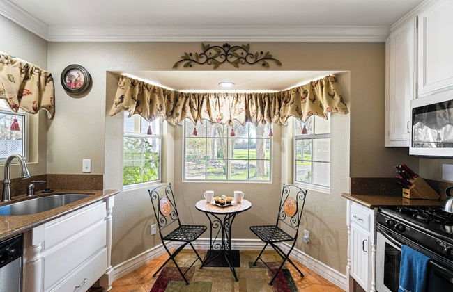 Victorian Manor In Paso Robles Wine Country + Pool, Hot Tub, Firepit, Tennis Court Sleeps 28 - Foto 46