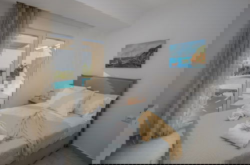 Foto 12 - Blue Hills Villas by Estia White 3