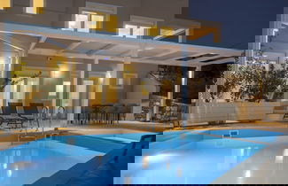 Foto 2 - Blue Hills Villas by Estia White 3