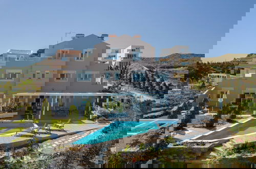 Foto 1 - Blue Hills Villas by Estia White 3