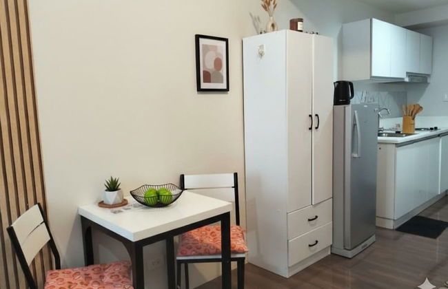 Makati Center Prime Accommodations - Foto 12