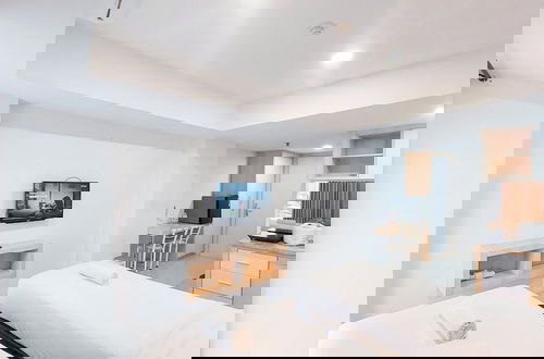 Photo 6 - Best Deal Studio Apartment At De Prima