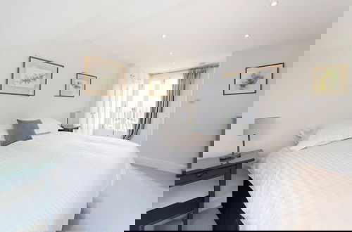 Foto 33 - Spacious 4 Bed House, Battersea