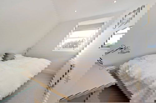 Foto 37 - Spacious 4 Bed House, Battersea
