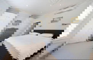 Foto 3 - Spacious 4 Bed House, Battersea