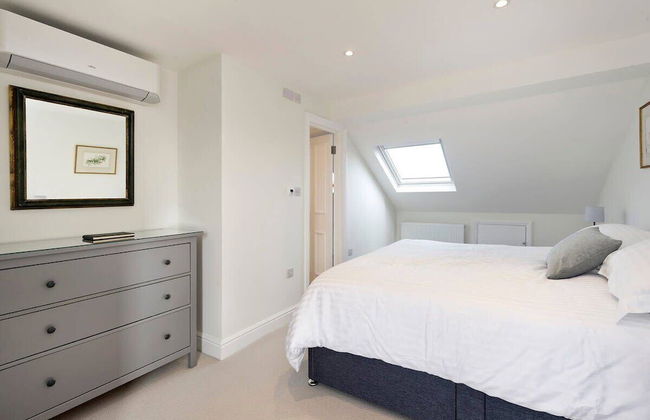 Spacious 4 Bed House, Battersea - Foto 31