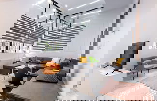 Foto 1 - LIV - Modern Spacious Apartment in Gazi