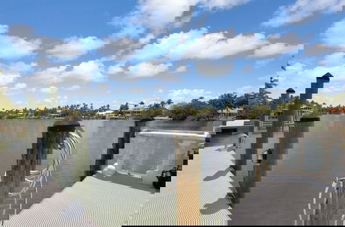 Foto 52 - 180 Degrees Of Ocean Views, Sitting On A Large Lagoon That Opens To Florida Bay 5 Bedroom Condo by RedAwning