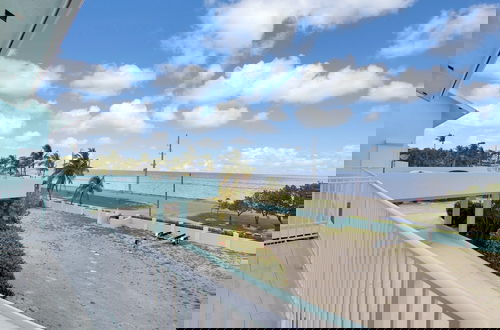 Foto 49 - 180 Degrees Of Ocean Views, Sitting On A Large Lagoon That Opens To Florida Bay 5 Bedroom Condo by RedAwning