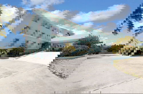 Foto 55 - 180 Degrees Of Ocean Views, Sitting On A Large Lagoon That Opens To Florida Bay 5 Bedroom Condo by RedAwning