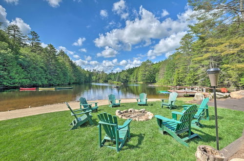 Foto 11 - Bolton Alderbrook Lodge w/ Private 10-acre Lake