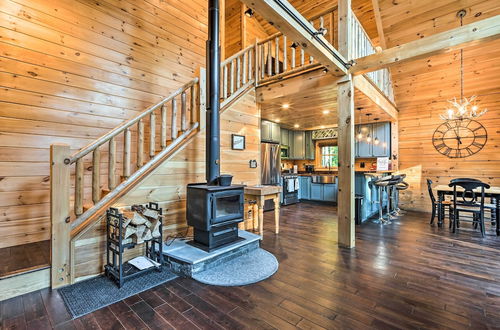 Photo 27 - Londonderry Chalet w/ Deck, Fire Pit & Views