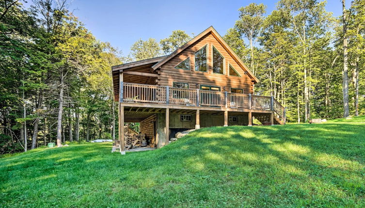 Foto 1 - Londonderry Chalet w/ Deck, Fire Pit & Views