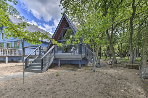 Photo 8 - Lake Pepin Cottage w/ Decks + Private Beach