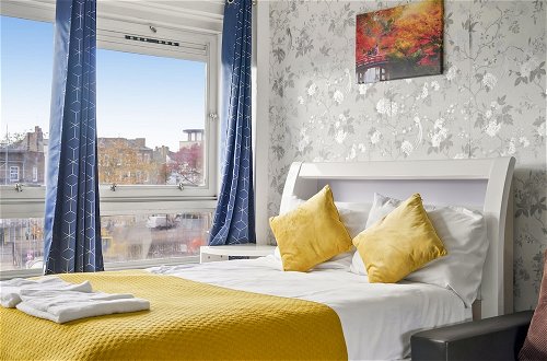 Photo 1 - Impeccable 1-bed Apartment in London