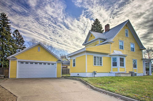 Photo 29 - Cozy Appleton Getaway w/ Screened-in Porch + Yard